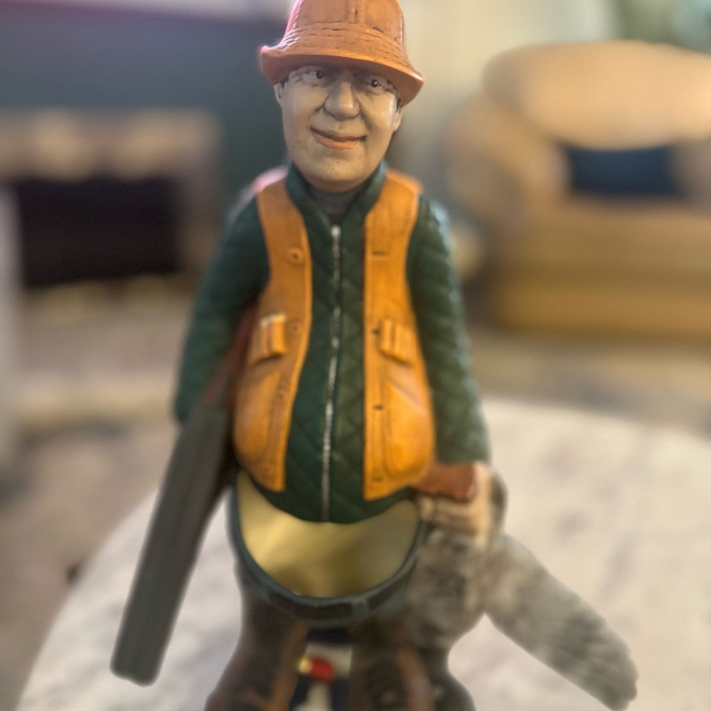 Hunter Figurine Reptile Accessory
